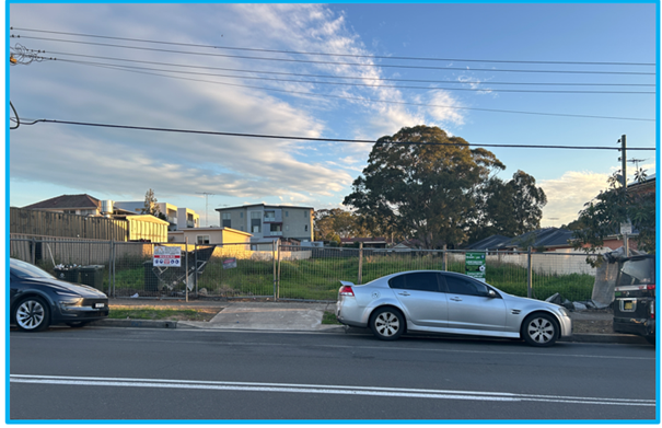 A silver car parked on the side of a road

AI-generated content may be incorrect.